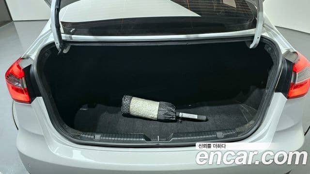 Kia K3 Trendy, 2013 20