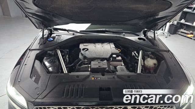 Genesis GV70, 2021 6