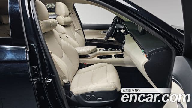 Genesis GV70, 2021 11