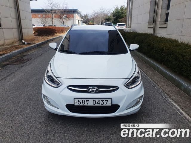 Hyundai Accent(новый кузов / новое поколение) Premium, 2016 1