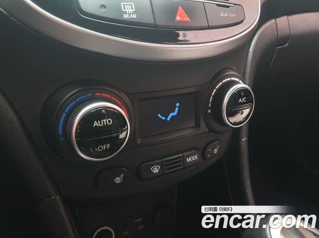 Hyundai Accent(новый кузов / новое поколение) Premium, 2016 10