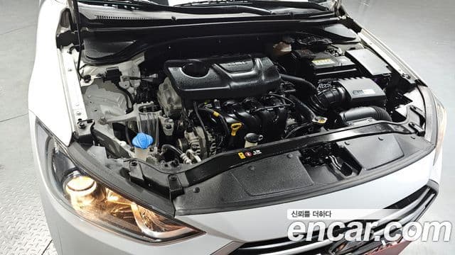 Hyundai Avante AD 1.6 GDI Smart, 2017 6