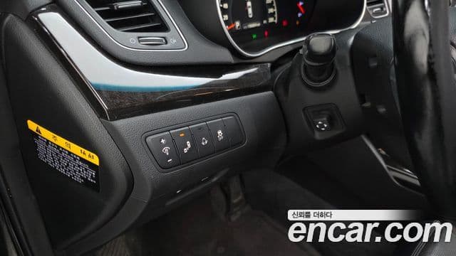 Kia The / новый New K7 Prestige Special, 2013 17