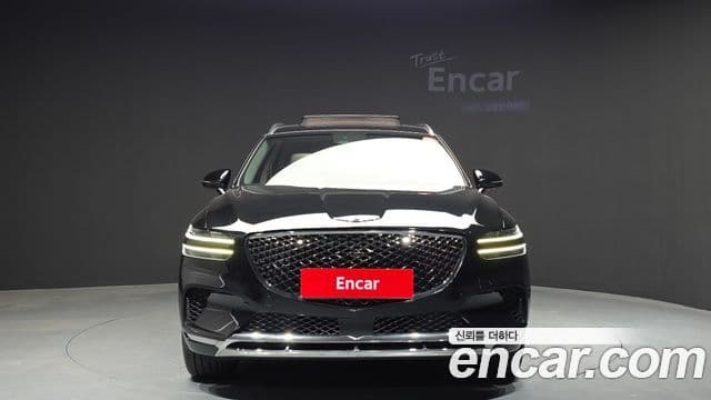 Genesis GV70, 2021 3