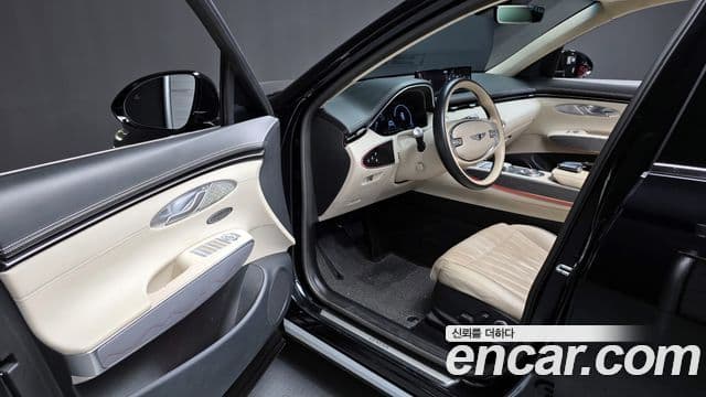 Genesis GV70, 2021 10