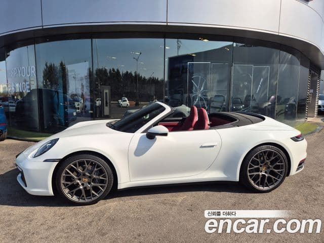 Porsche 911 (992) Carrera кабриолет, 2024 3