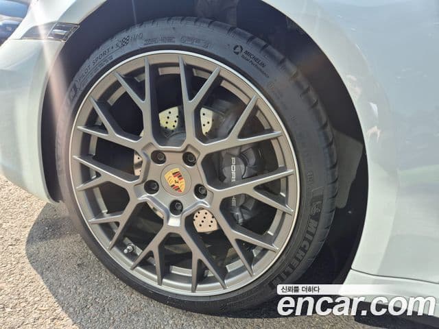 Porsche 911 (992) Carrera кабриолет, 2024 7