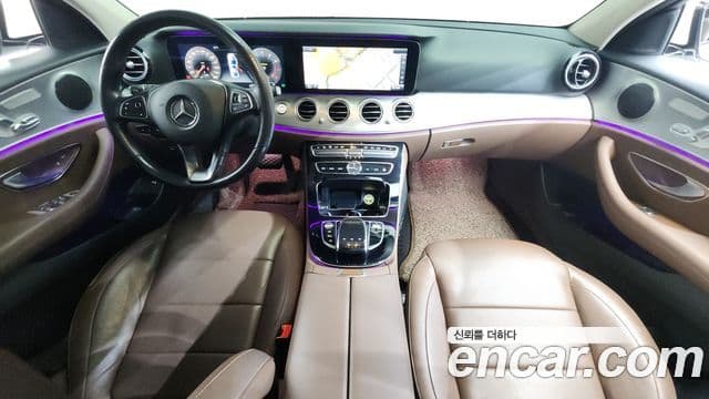 Mercedes-Benz E-класс W213 AMG Line, 2017 7