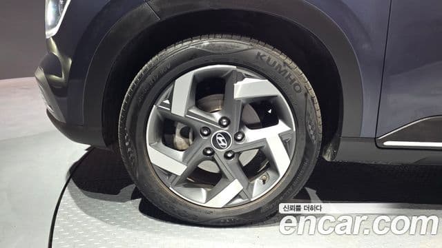 Hyundai Venue 1.6 Modern Plus, 2022 все фото