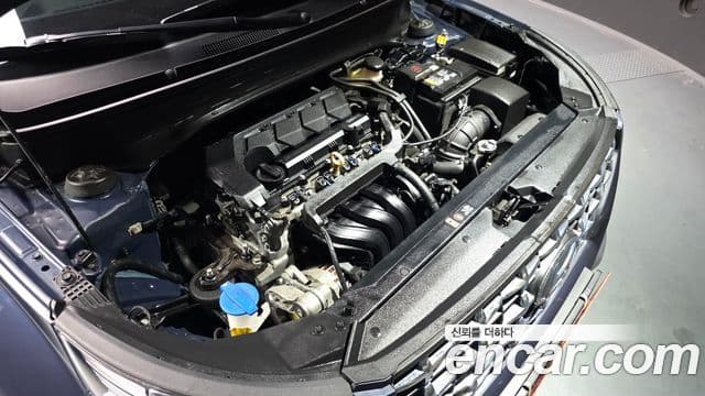 Hyundai Venue 1.6 Modern Plus, 2022 6