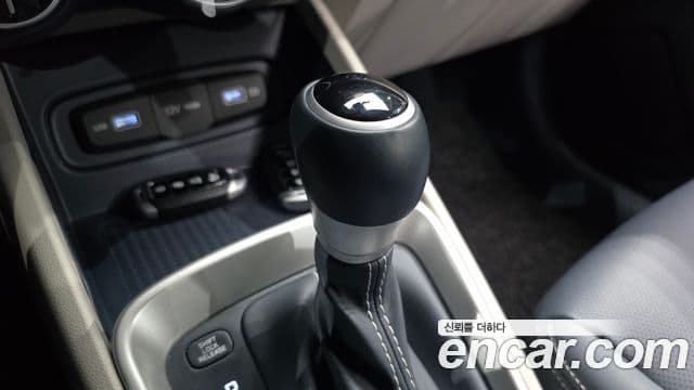 Hyundai Venue 1.6 Modern Plus, 2022 9