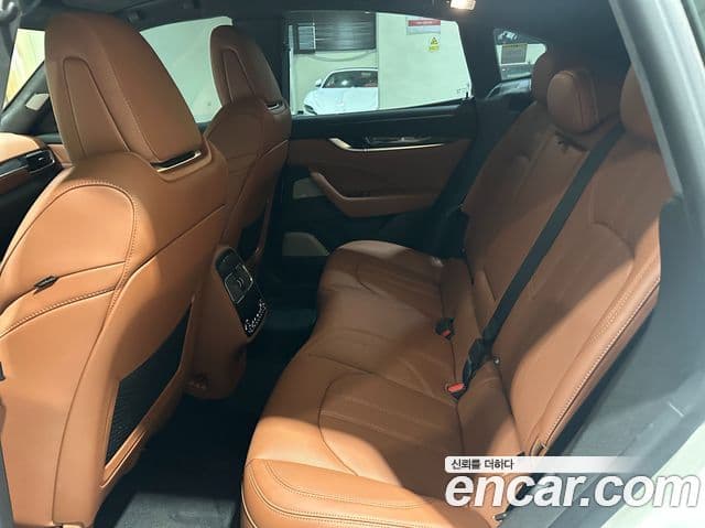 Maserati Levante 3.0 S AWD Modena, 2023 12
