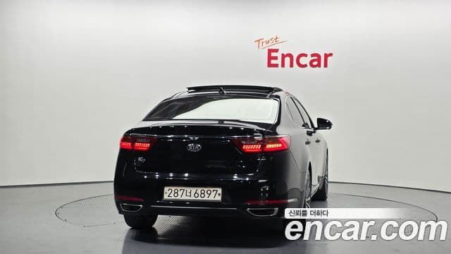 Kia All New K7 2.4 GDI Limited, 2017 4