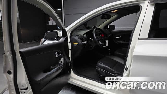 Kia All New Morning Luxury, 2013 11