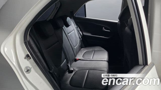 Kia All New Morning Luxury, 2013 12