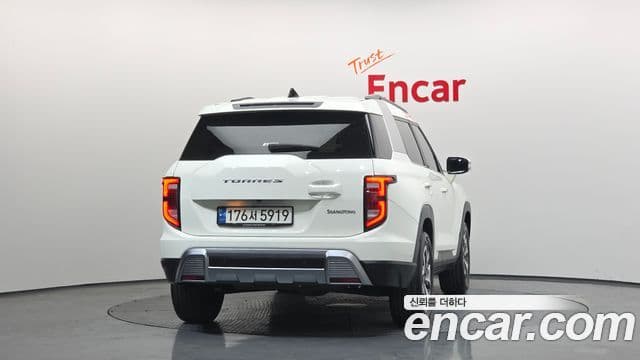 KG모빌리티(SsangYong) Torres T7, 2023 4