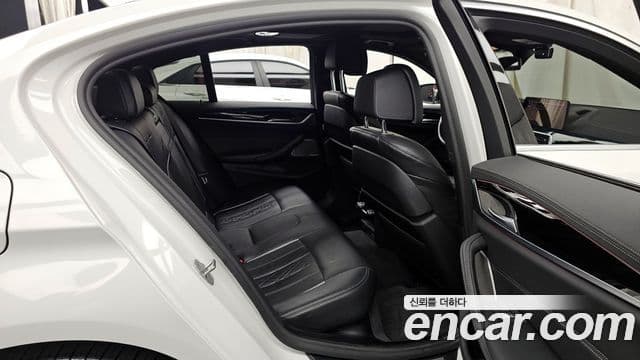 BMW 5시리즈 (G30) 530e M Sport, 2021 12