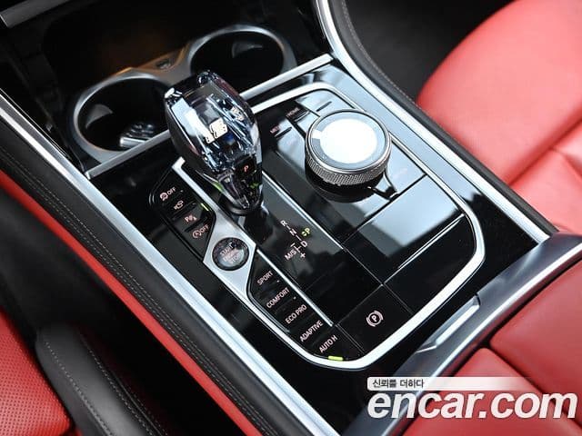 BMW 8시리즈 (G15) M850i xDrive купе, 2023 9