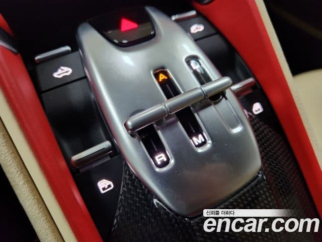 Ferrari 로마 3.9 Spyder, 2024 16