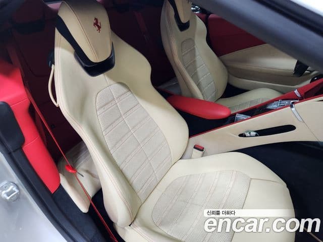 Ferrari 로마 3.9 Spyder, 2024 18