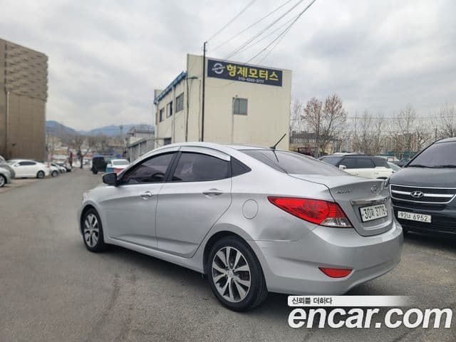 Hyundai Accent(новый кузов / новое поколение) Premium, 2015 7