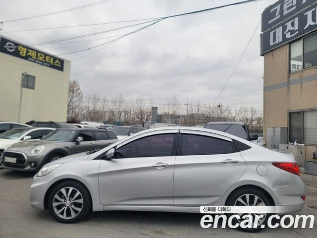 Hyundai Accent(новый кузов / новое поколение) Premium, 2015 8