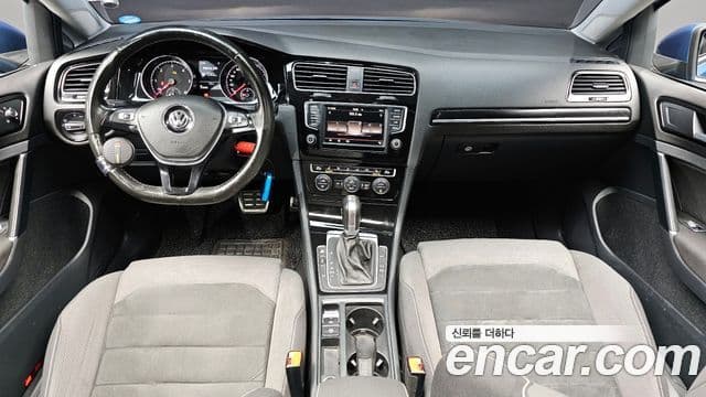 Volkswagen Гольф 7세대, 2016 7