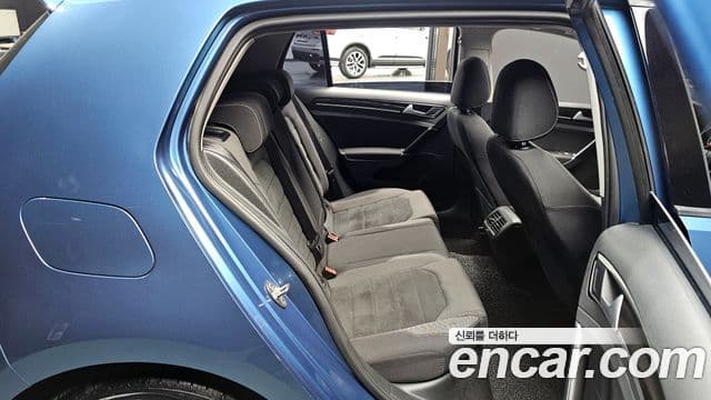 Volkswagen Гольф 7세대, 2016 11