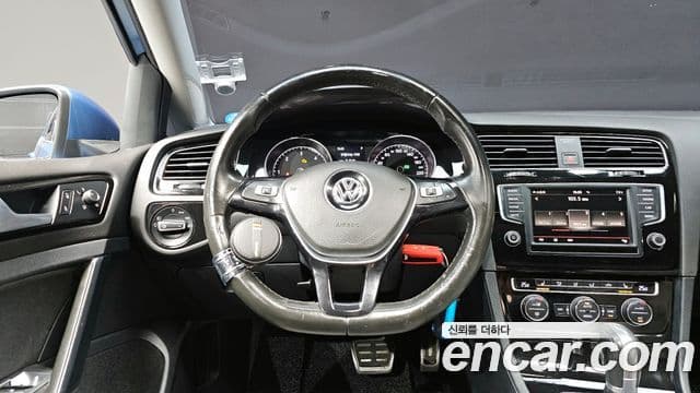 Volkswagen Гольф 7세대, 2016 13