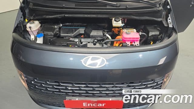 Hyundai Staria Modern, 2025 6