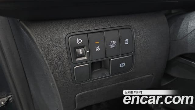 Hyundai Staria Modern, 2025 15