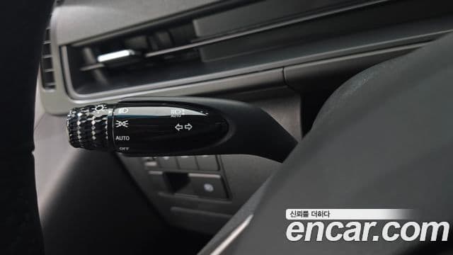 Hyundai Staria Modern, 2025 16