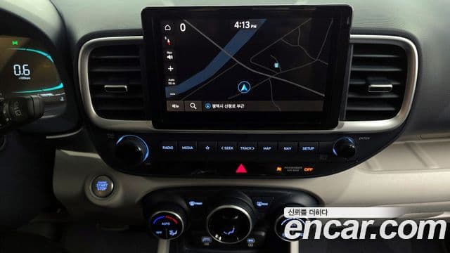 Hyundai Venue Premium, 2024 14