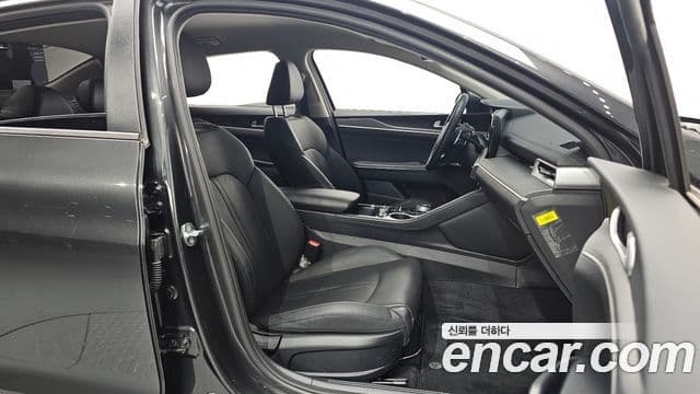 Kia K5 3세대 Trendy, 2022 10
