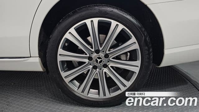 Mercedes-Benz E-класс W213 Exclusive, 2023 все фото