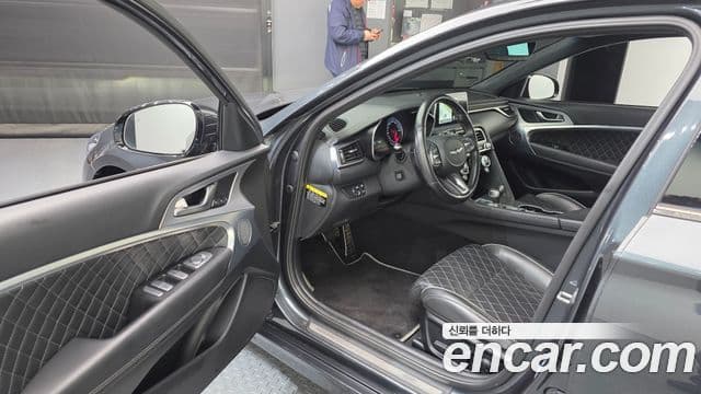 Genesis G70 Supreme, 2018 10