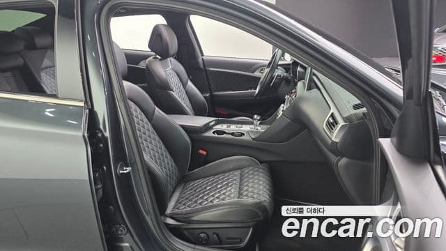 Genesis G70 Supreme, 2018 12