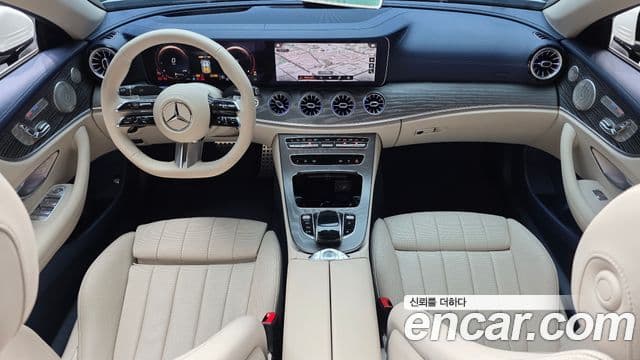 Mercedes-Benz E-класс W213 E450 4MATIC кабриолет, 2023 7