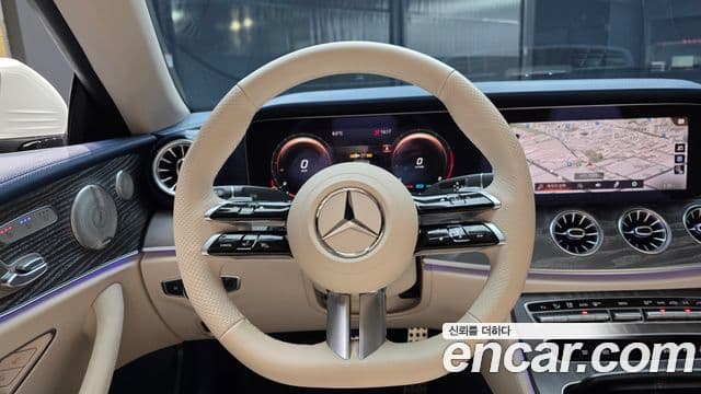 Mercedes-Benz E-класс W213 E450 4MATIC кабриолет, 2023 13