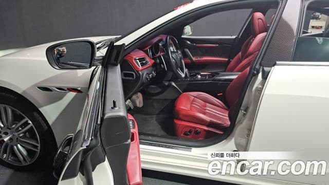 Maserati 기블리 3세대, 2019 10