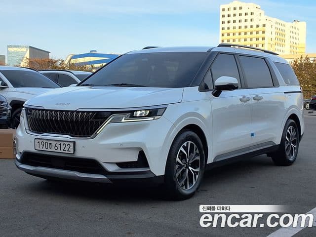 Kia Carnival 4세대 Prestige, 2023 1