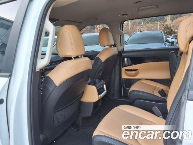 Kia Carnival 4세대 Prestige, 2023 8