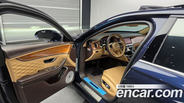 Bentley Flying Spur 3세대, 2022 10