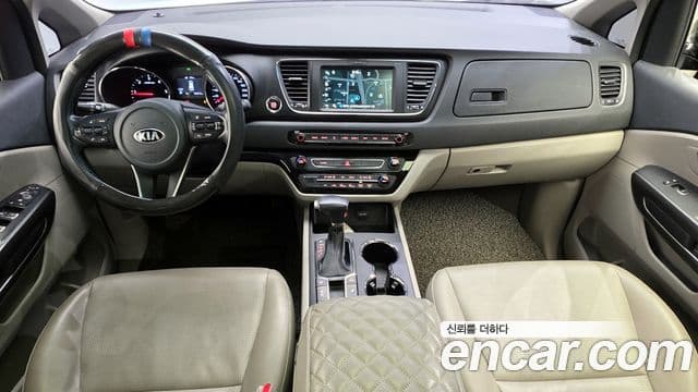 Kia The / новый New Carnival Luxury, 2019 7