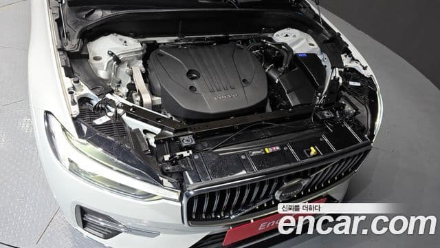 Volvo XC60 2세대 B5 Ultimate Bright, 2024 6