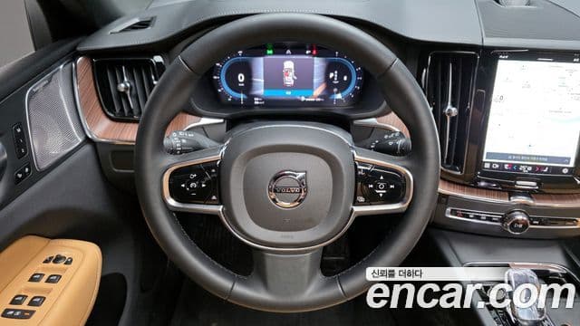 Volvo XC60 2세대 B5 Ultimate Bright, 2024 13
