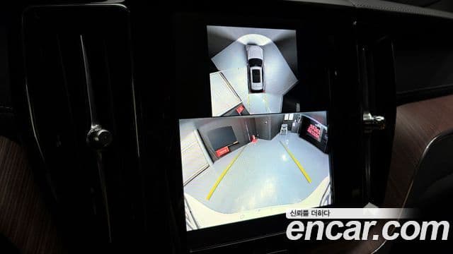 Volvo XC60 2세대 B5 Ultimate Bright, 2024 16