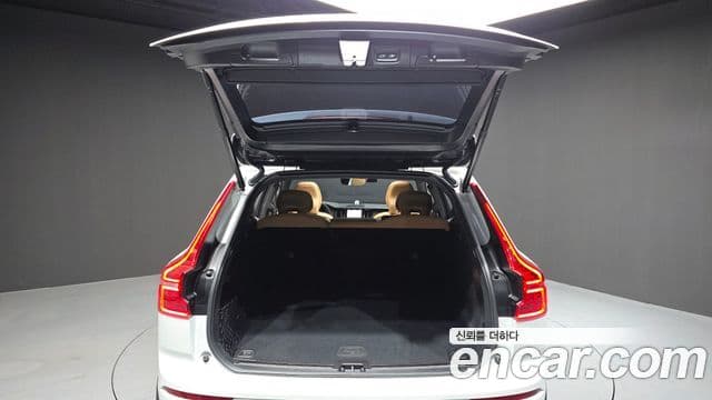 Volvo XC60 2세대 B5 Ultimate Bright, 2024 20