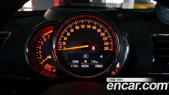 Mini Cooper 클럽맨 2세대, 2019 8