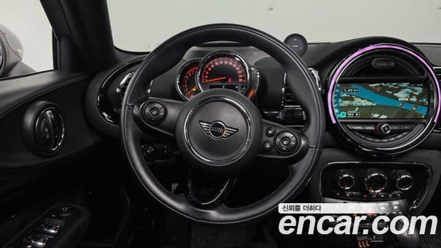 Mini Cooper 클럽맨 2세대, 2019 13